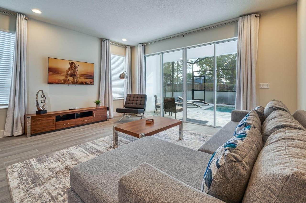 Pleasant Townhome With Private Pool Near Disney Four Corners Exterior photo
