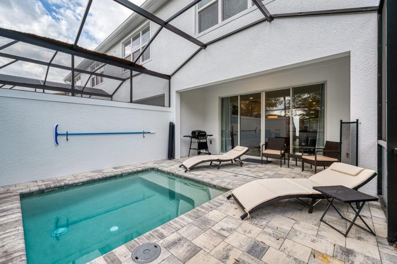 Pleasant Townhome With Private Pool Near Disney Four Corners Exterior photo