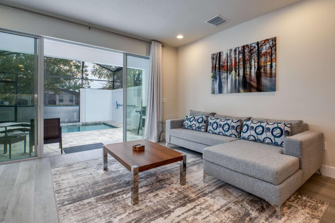 Pleasant Townhome With Private Pool Near Disney Four Corners Exterior photo