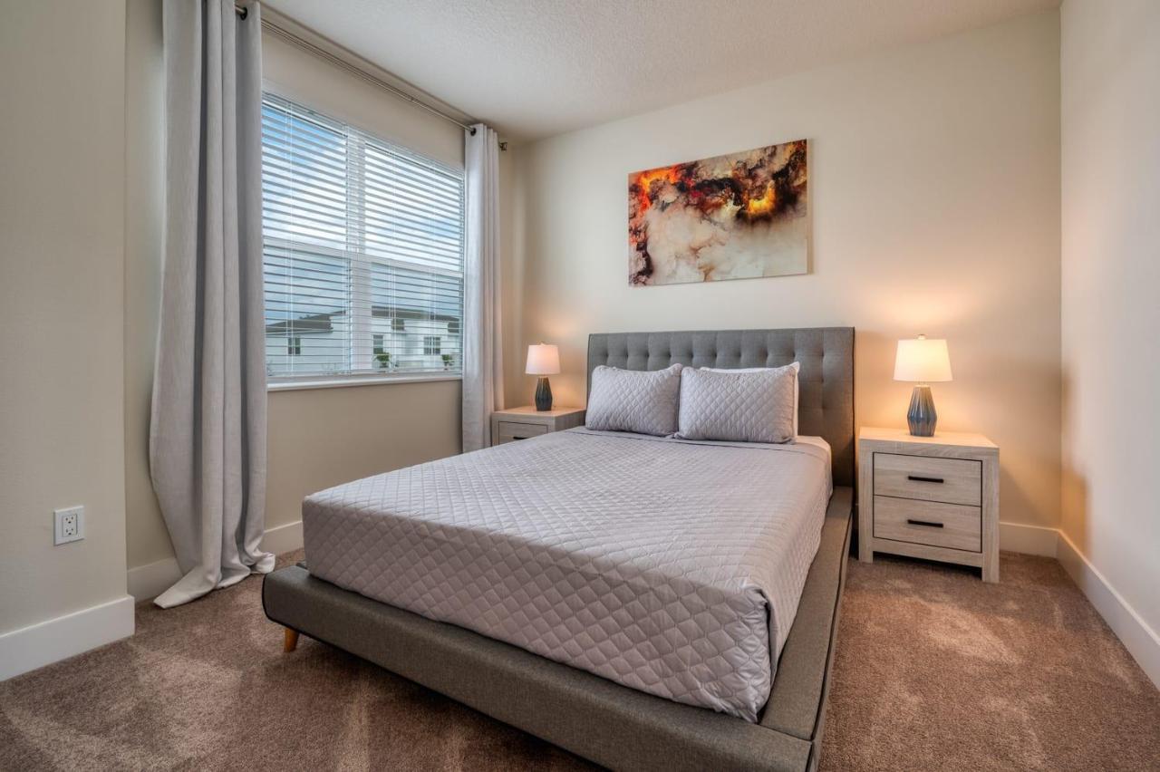 Pleasant Townhome With Private Pool Near Disney Four Corners Exterior photo